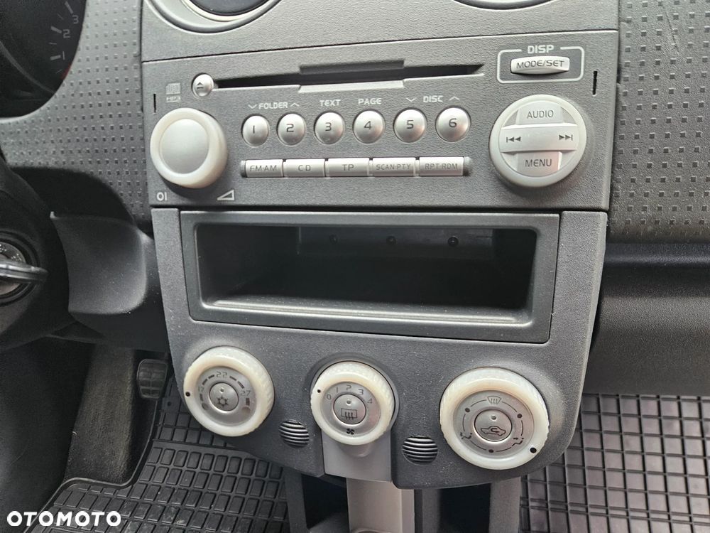 Mitsubishi Colt - 17