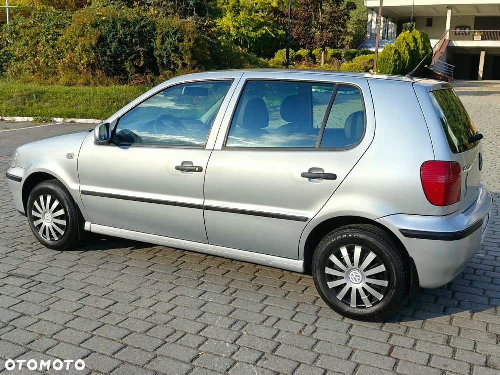 Volkswagen Polo 1.4 Comfortline - 22