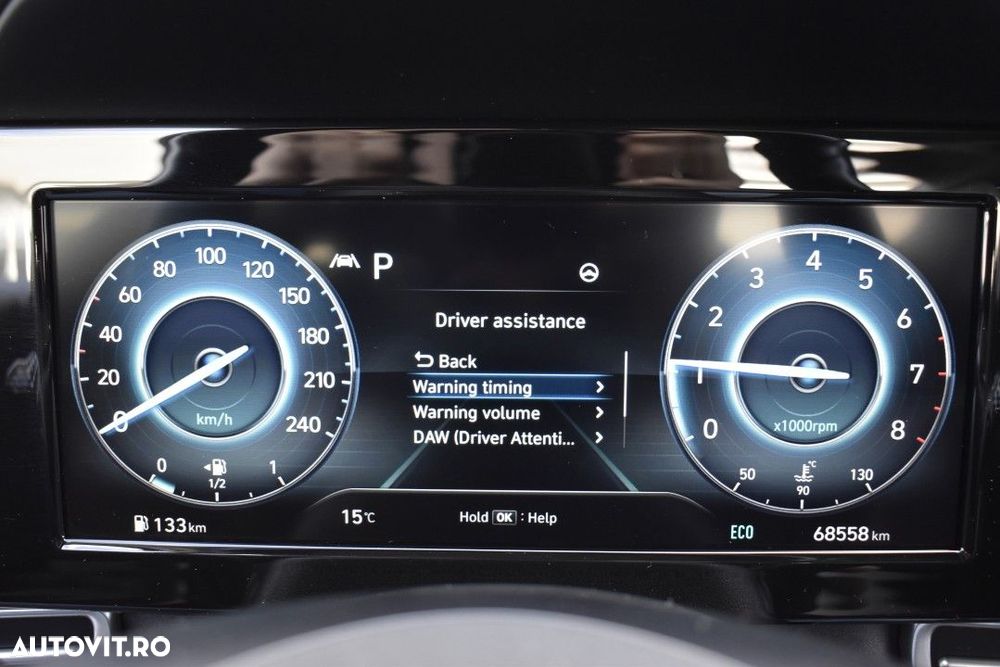 Hyundai Elantra 1.6 l 123 CP CVT Exclusive - 17