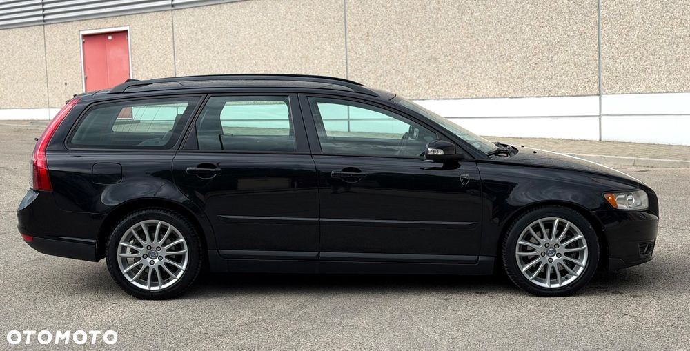 Volvo V50 2.0D Momentum - 11