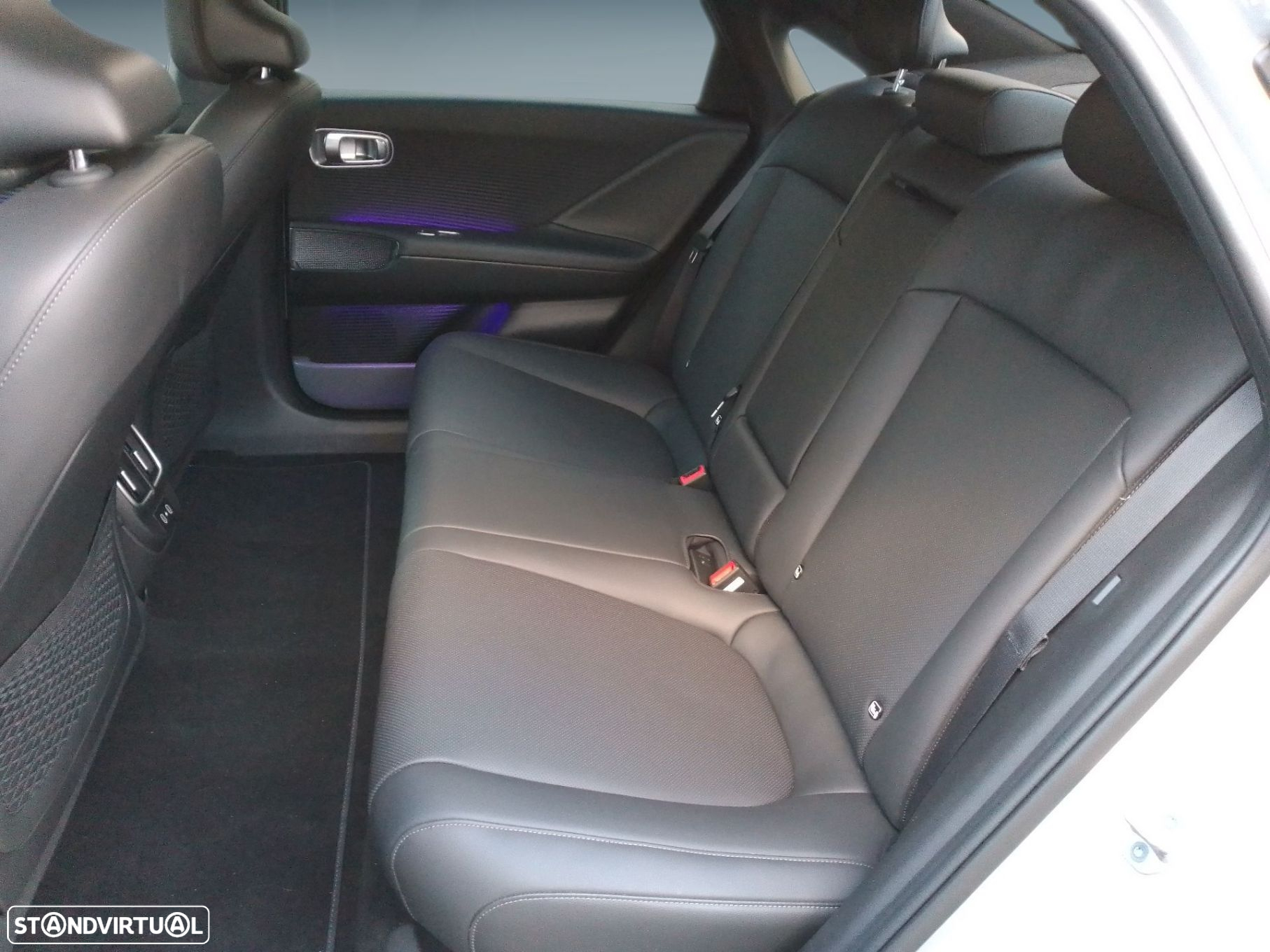 Hyundai Ioniq 6 - 13