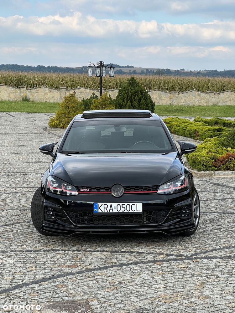 Volkswagen Golf GTI Performance BlueMotion Technology DSG - 3