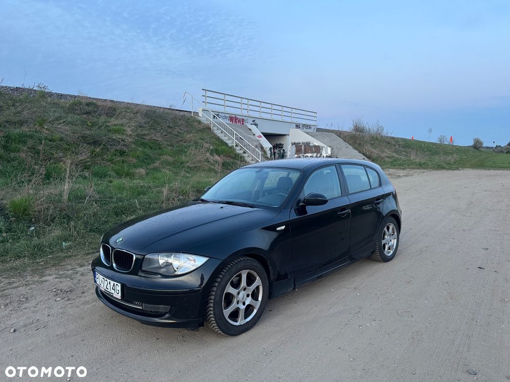BMW Seria 1 116i - 1