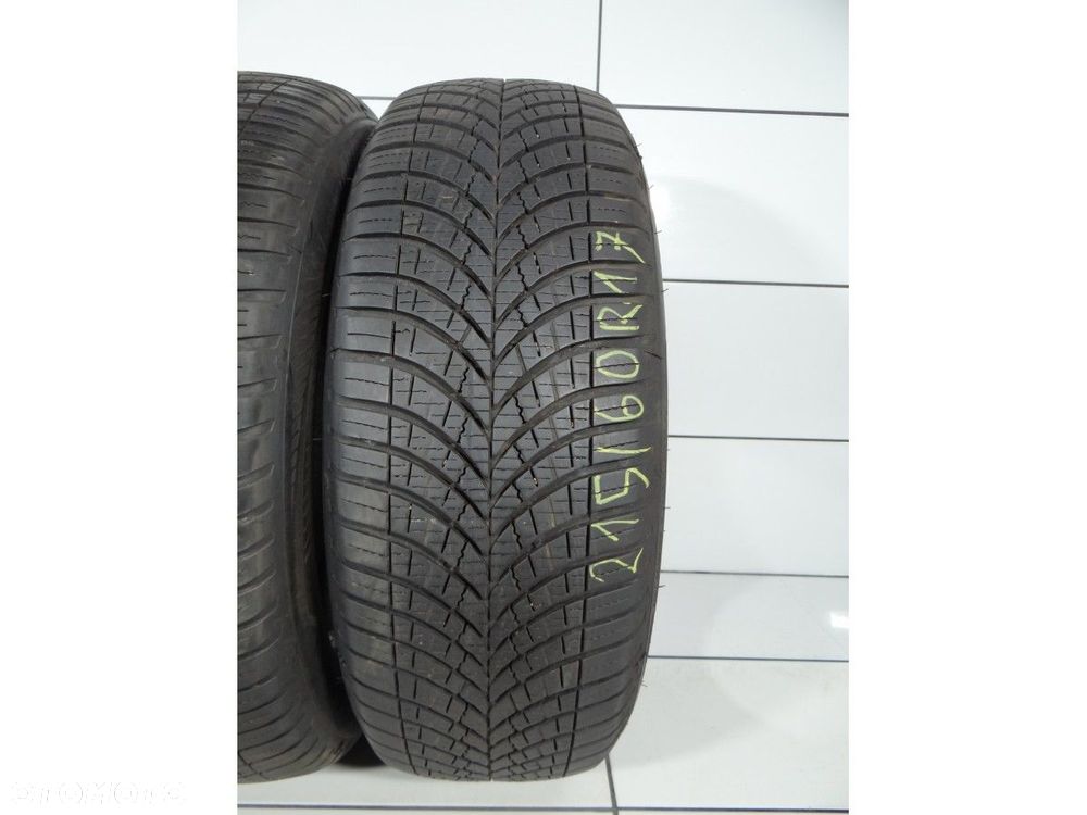Opony całoroczne 215/60R17 100V Goodyear - 2