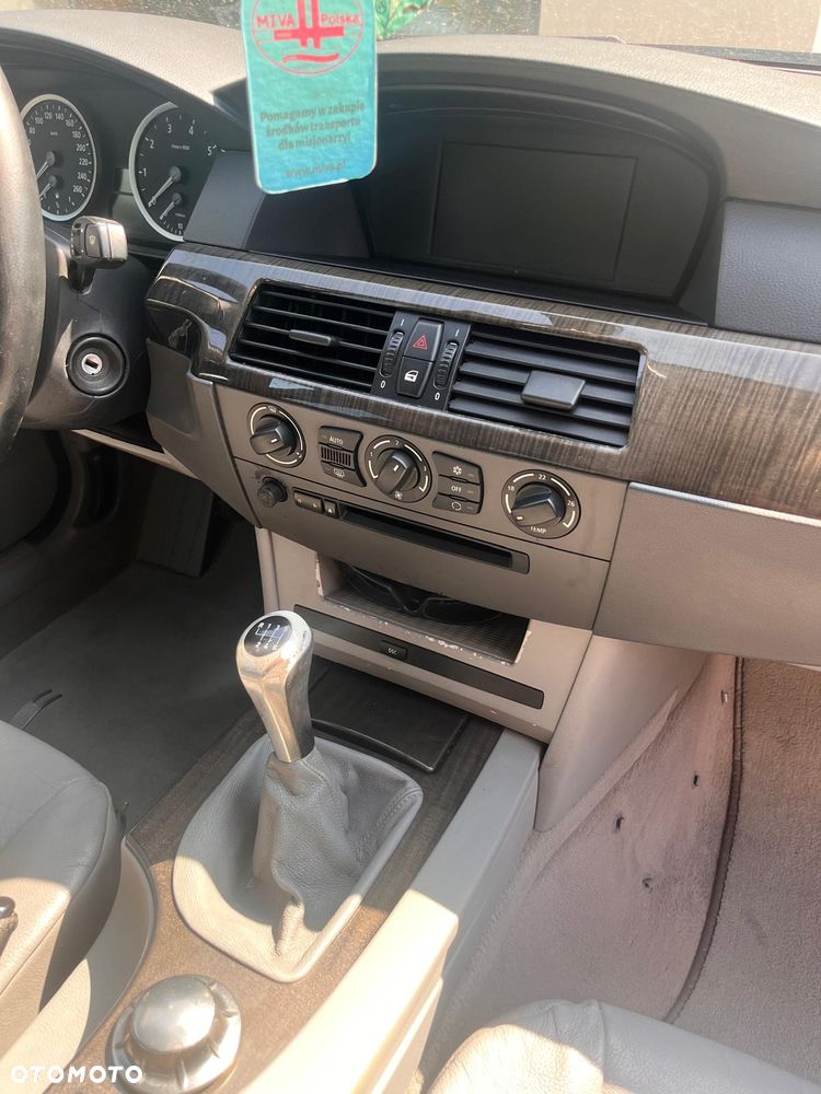 BMW Seria 5 - 19