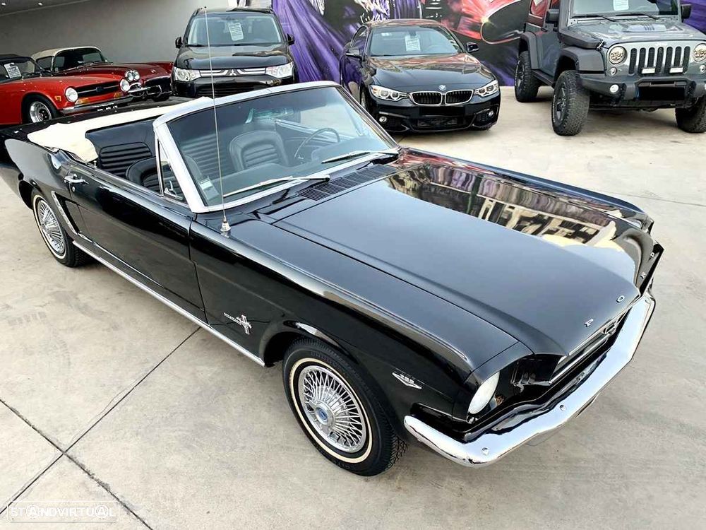 Ford Mustang - 37