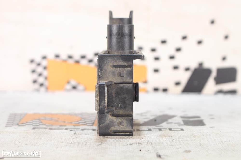 Módulo De Aquecimento / Temporizador Das Velas Bmw 1 (E87)  7798000 / - 2