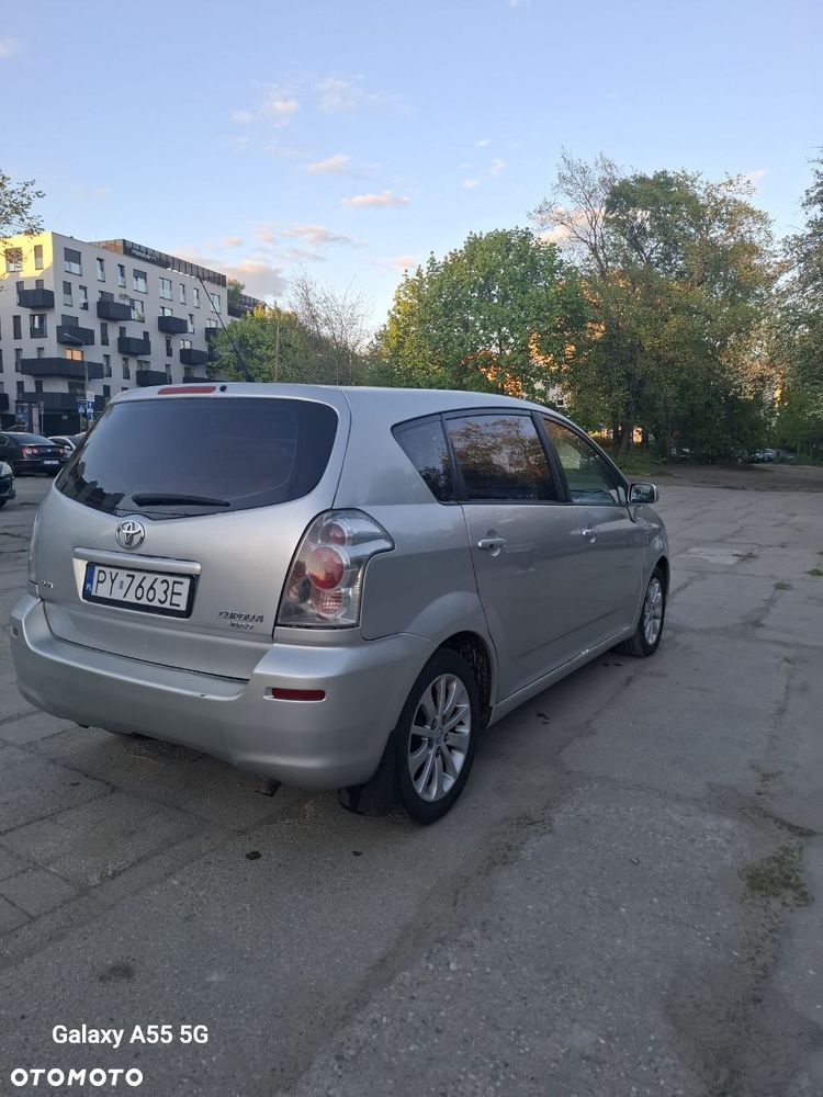 Toyota Corolla Verso 2.0 D-4D Prestige - 4