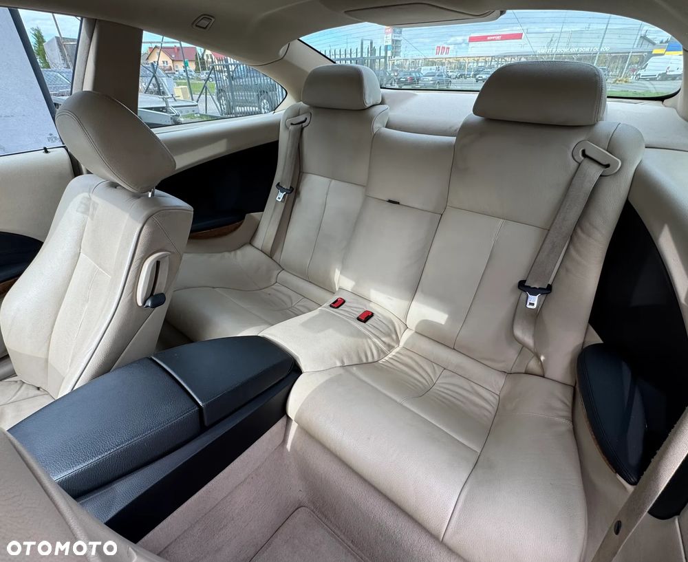 BMW Seria 6 630 i - 26