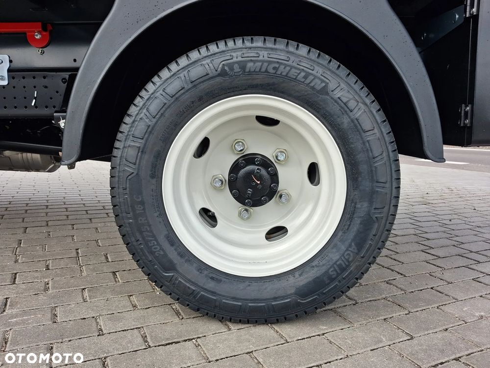 Isuzu M27 Gen2 wywrot 3stronny - 19