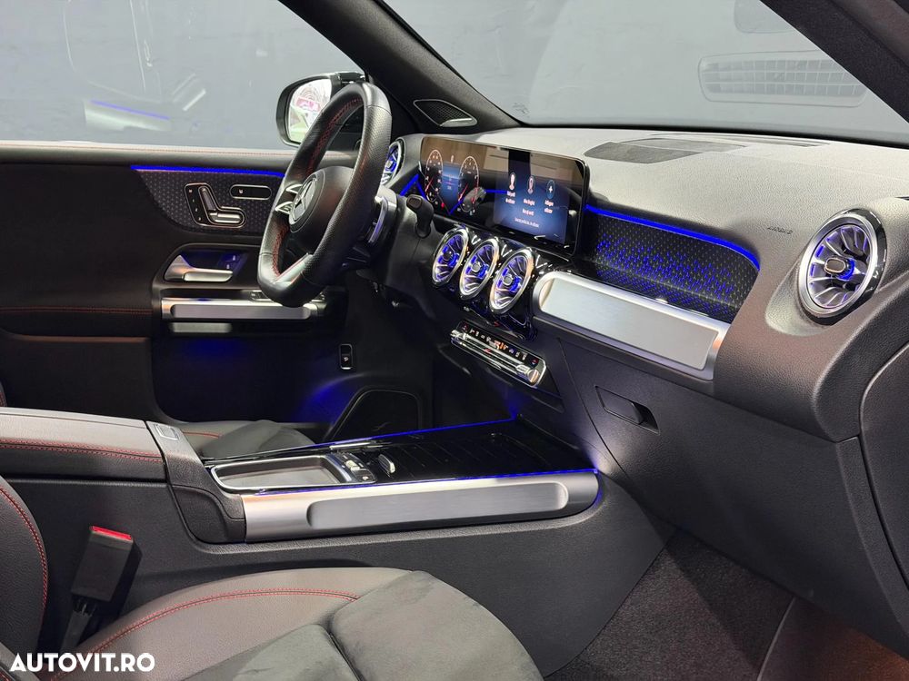 Mercedes-Benz GLB - 15