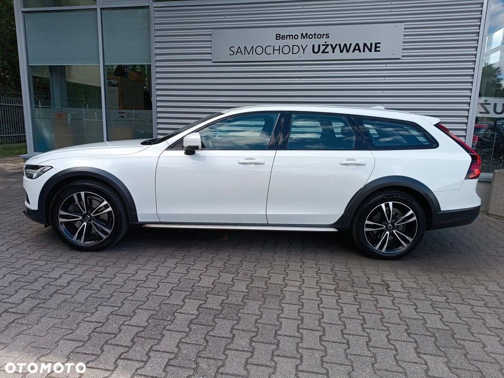 Volvo V90 Cross Country B5 D AWD Pro - 4