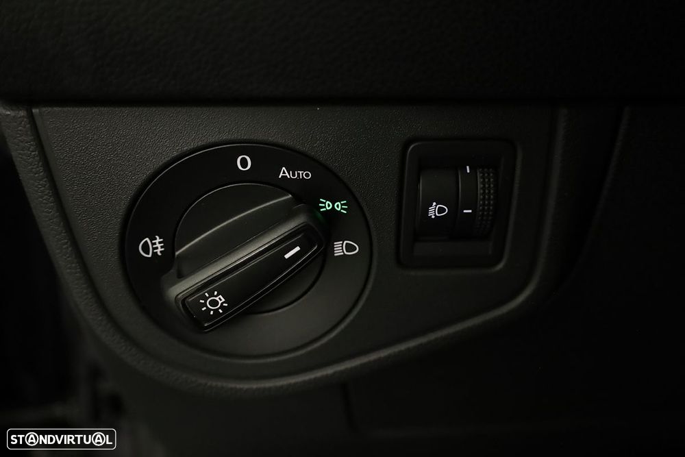 VW Taigo 1.0 TSI Urban - 18