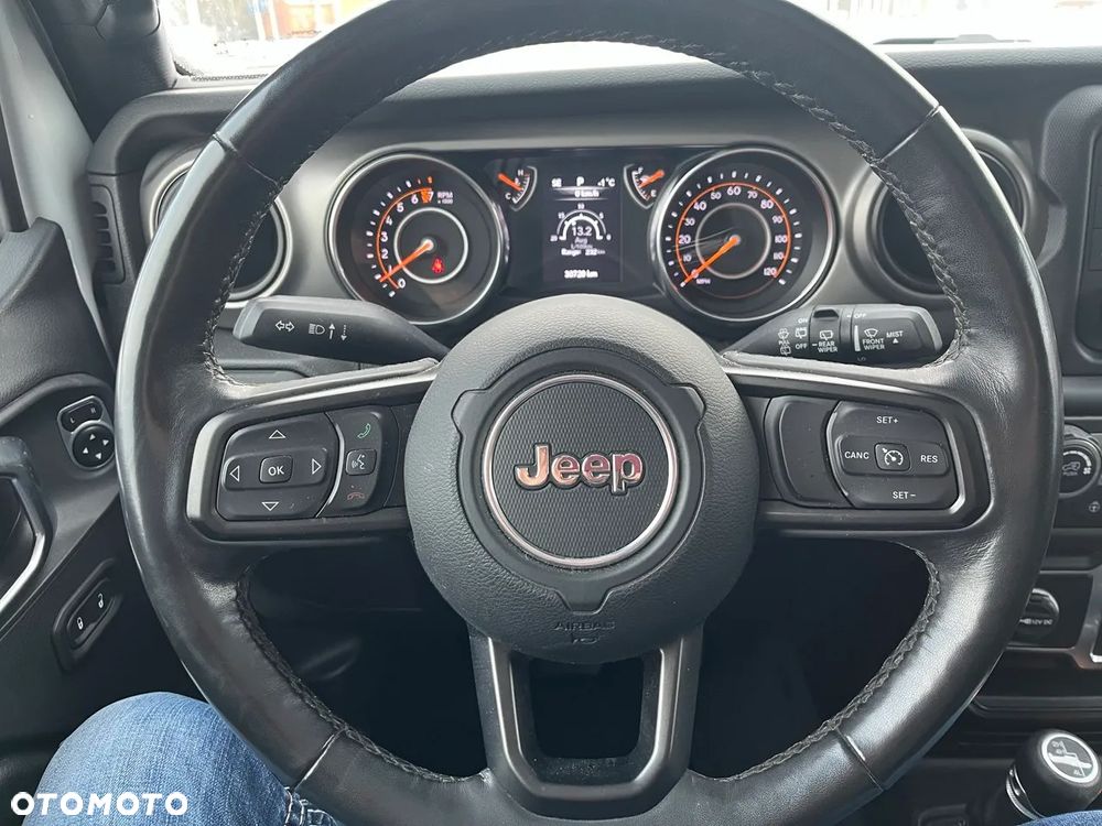 Jeep Wrangler 3.6 X - 8