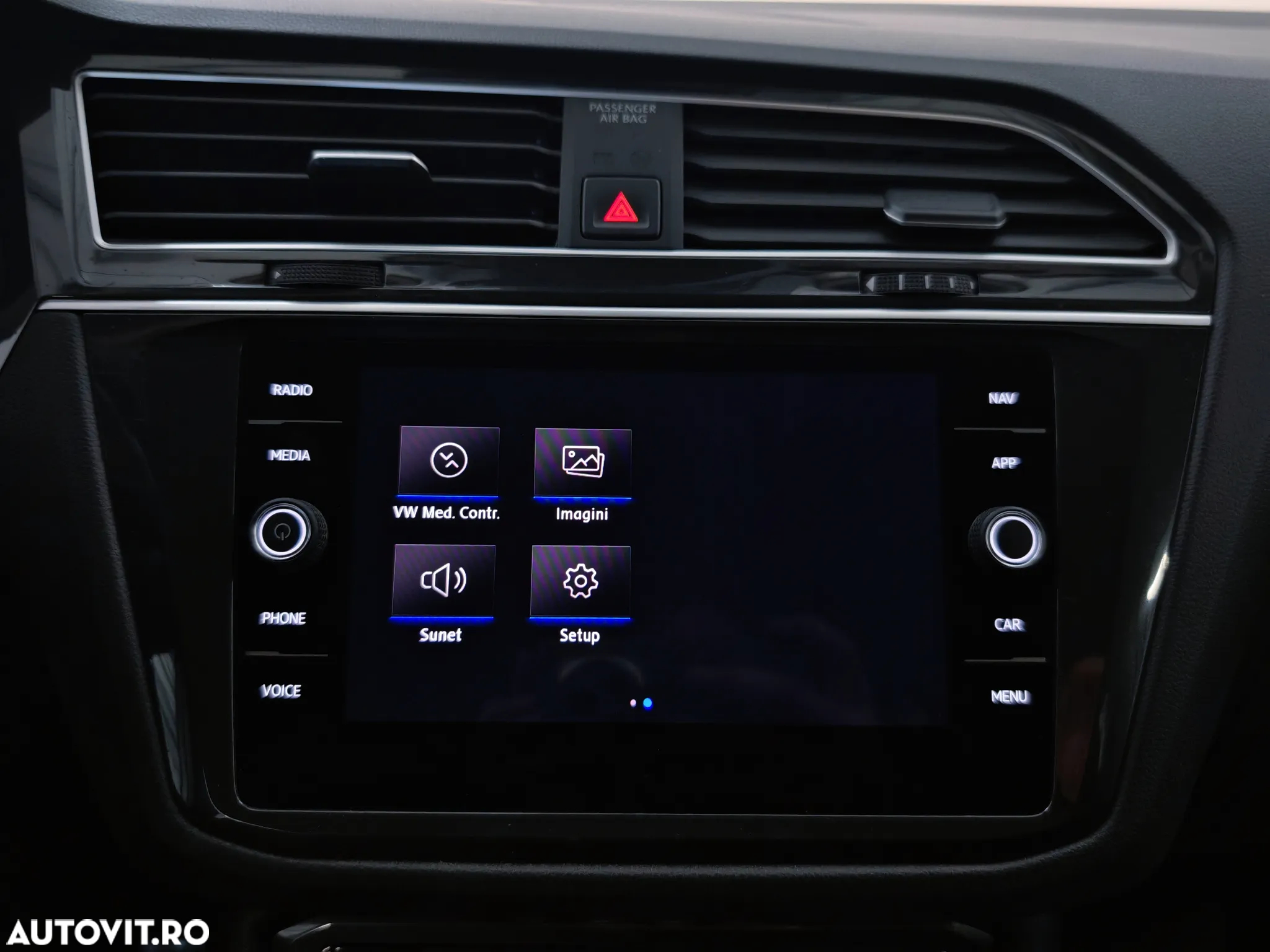 Volkswagen Tiguan - 16