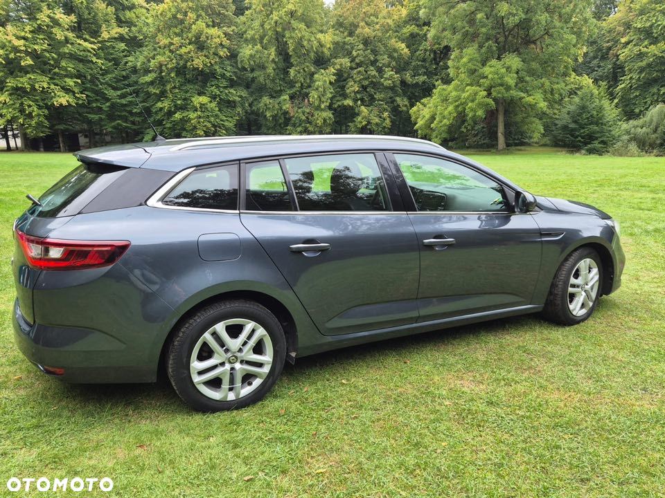 Renault Megane 1.5 dCi Bose - 5