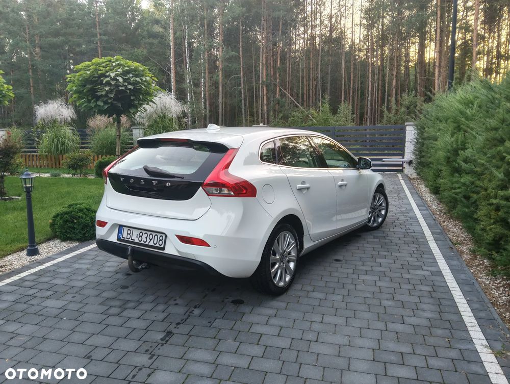 Volvo V40 2013 photo 4