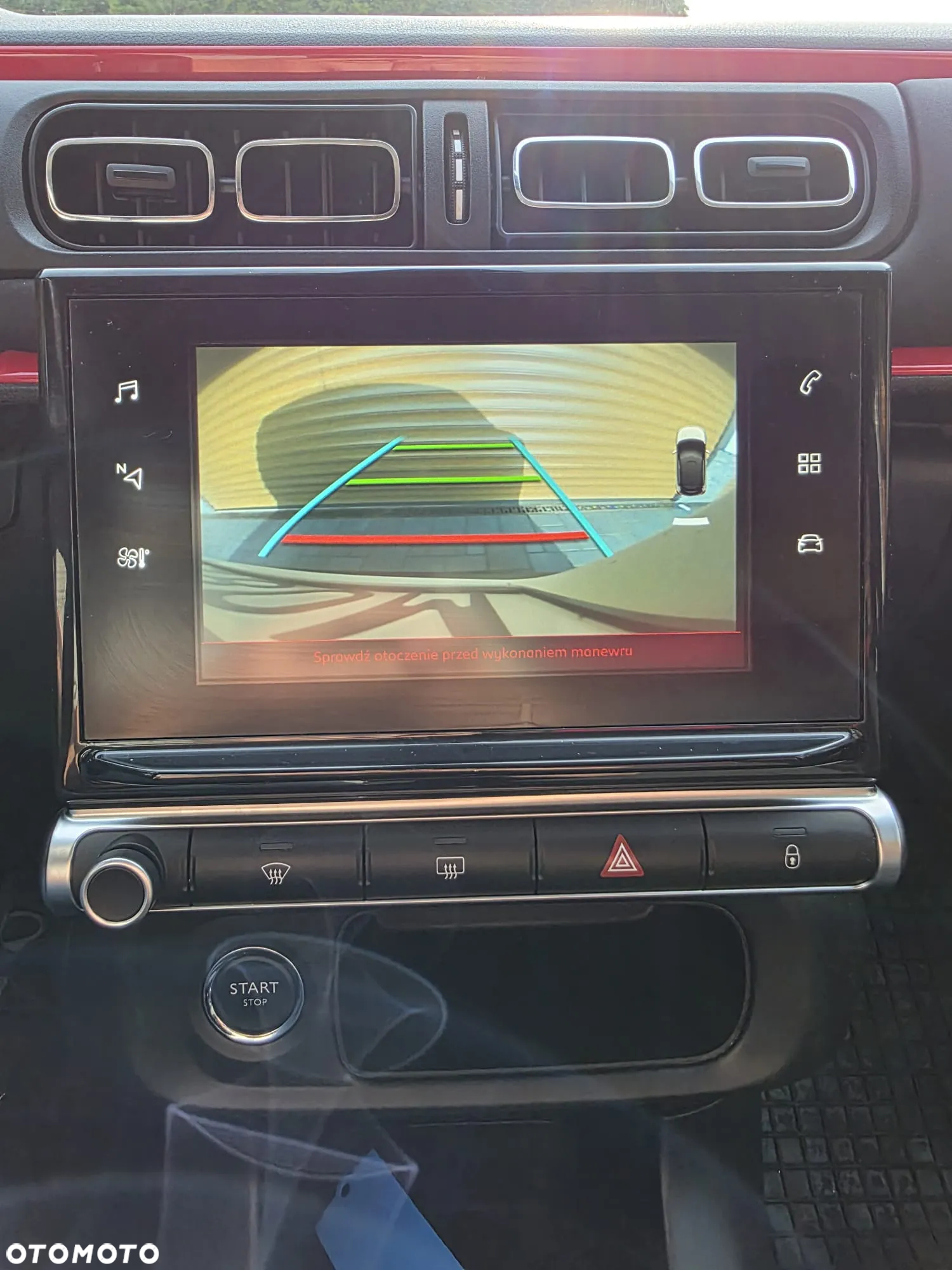 Citroën C3 1.2 PureTech Shine S&S - 27