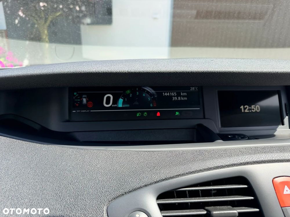 Renault Megane - 11