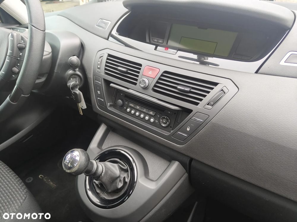 Citroën C4 Grand Picasso - 26