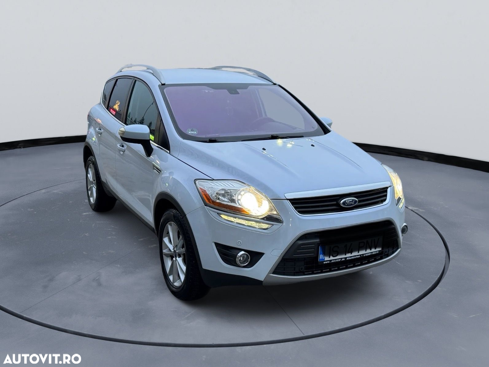 Ford Kuga - 3