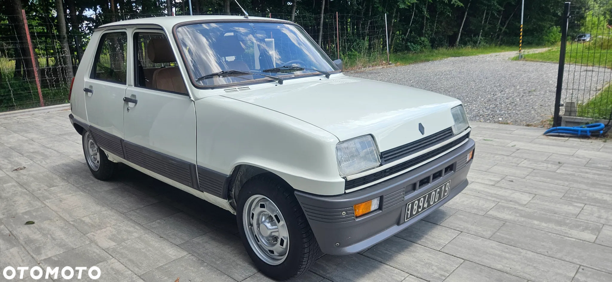 Renault 5 - 3