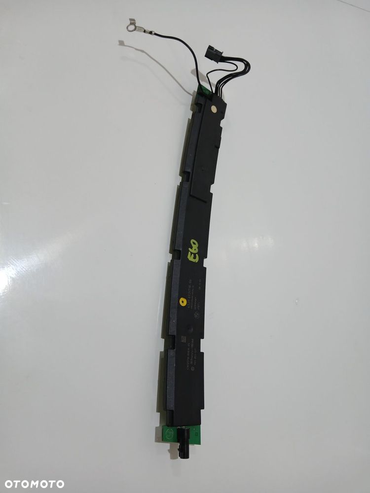 WZMACNIACZ ANTENOWY DIVERSITY BMW 5 E60 6931718 (4642080) - 3