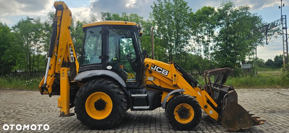 JCB 3CX - 5