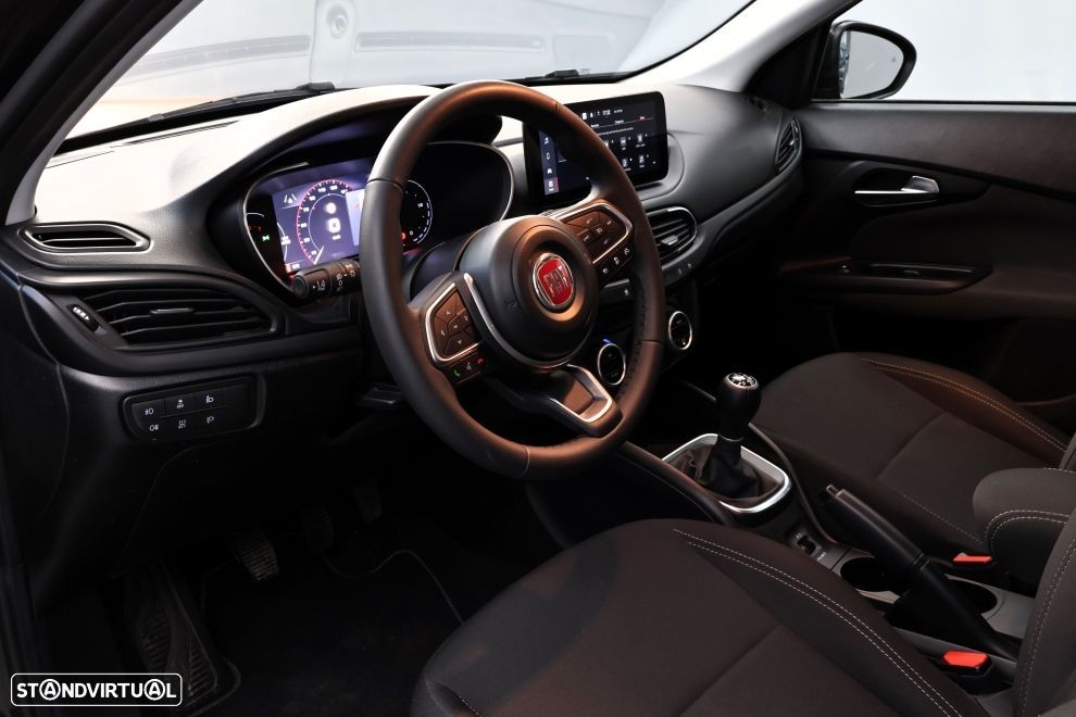 Fiat Tipo Station Wagon Cross 1.0 GSE T3 Cross - 23