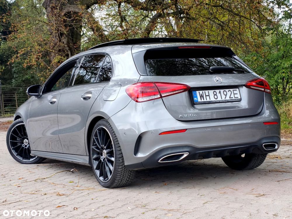 Mercedes-Benz Klasa A 180 d 7G-DCT AMG Line - 38