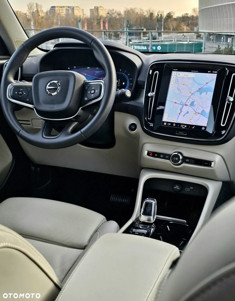 Volvo XC 40 - 26