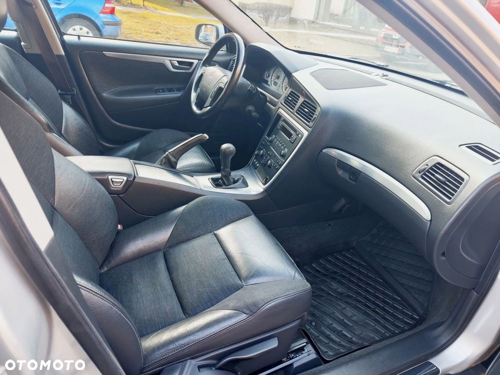 Volvo V70 - 10