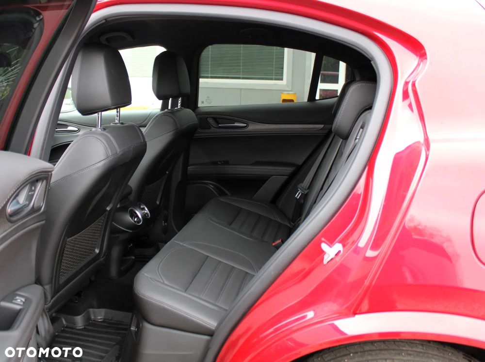 Alfa Romeo Stelvio 2.9 Bi Turbo V6 Quadrifoglio Q4 - 15