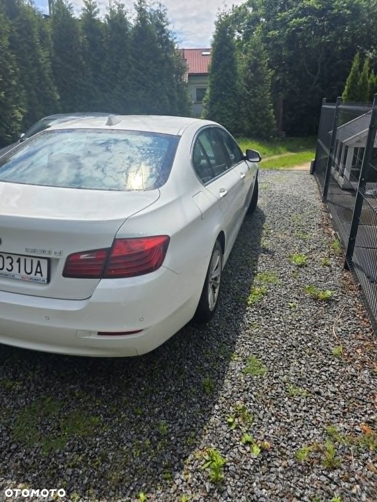 BMW Seria 5 520d - 3