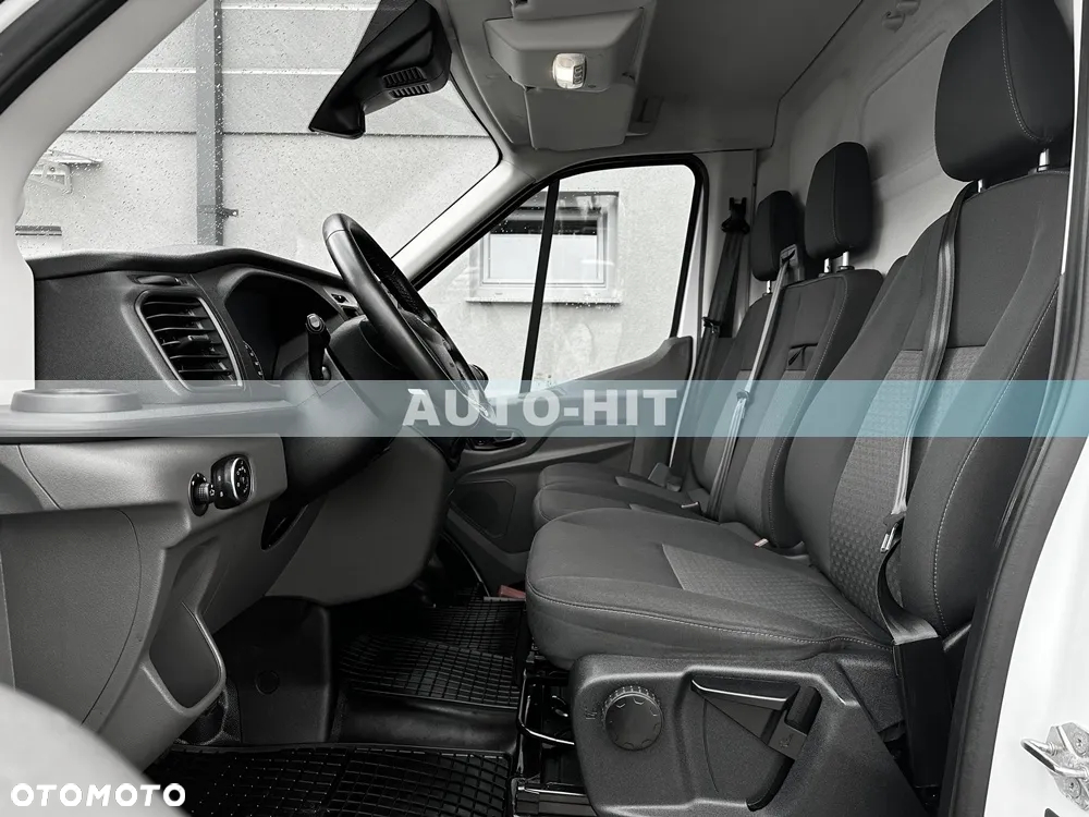Ford Transit - 19