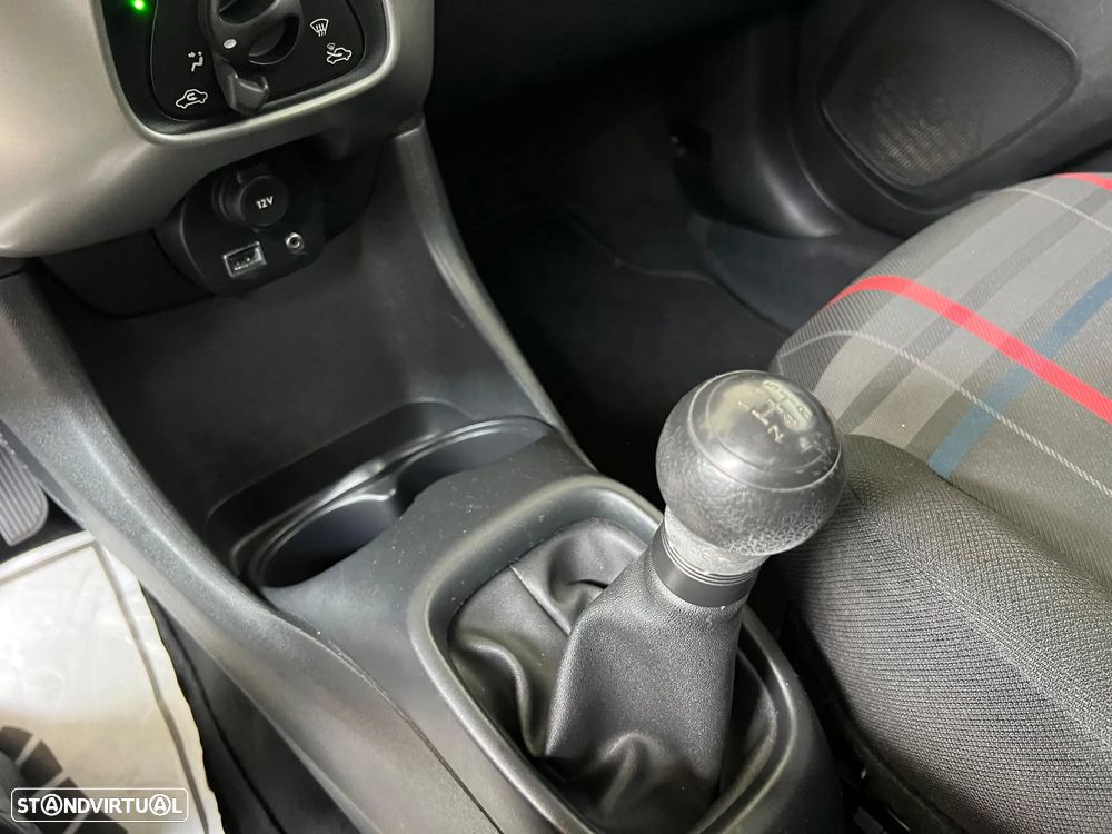 Peugeot 108 1.0 VTi Allure - 15