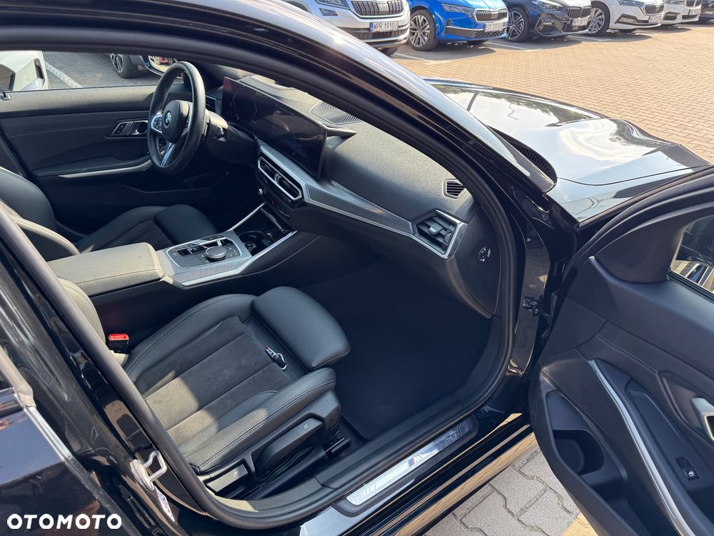 BMW Seria 3 320d xDrive M Sport sport - 17