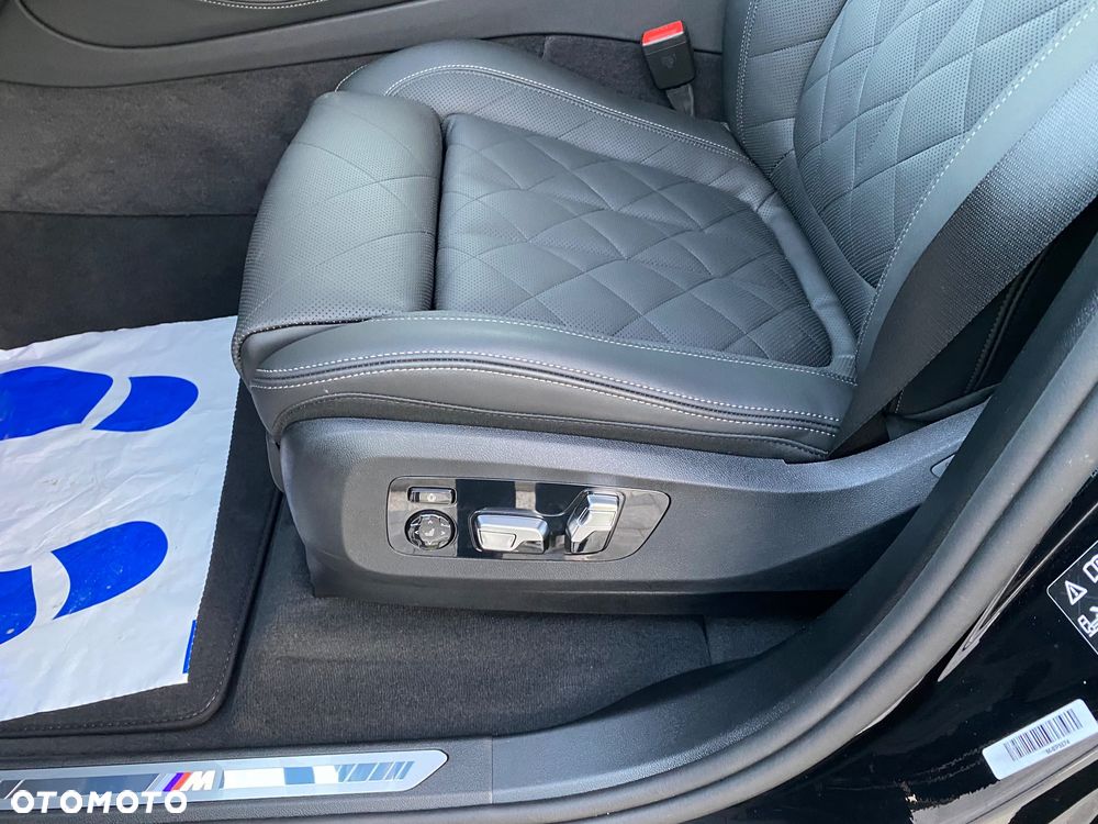 BMW X5 xDrive30d mHEV - 18
