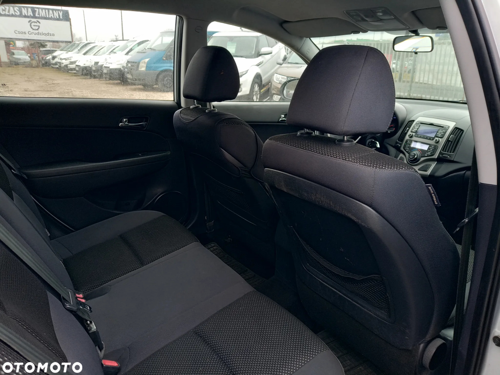 Hyundai i30 1.6 CRDI blue Classic - 13