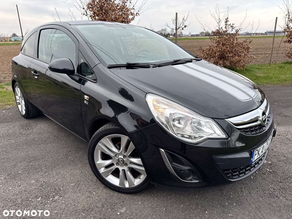 Opel Corsa 1.4 16V Edition 150 - 2