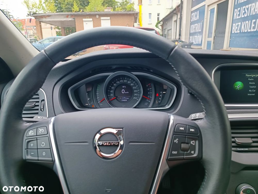 Volvo V40 T3 Geartronic Momentum - 20
