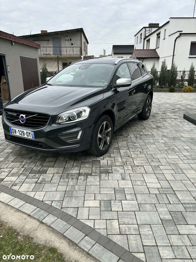 Volvo XC 60 D4 Drive-E R-Design Momentum - 3
