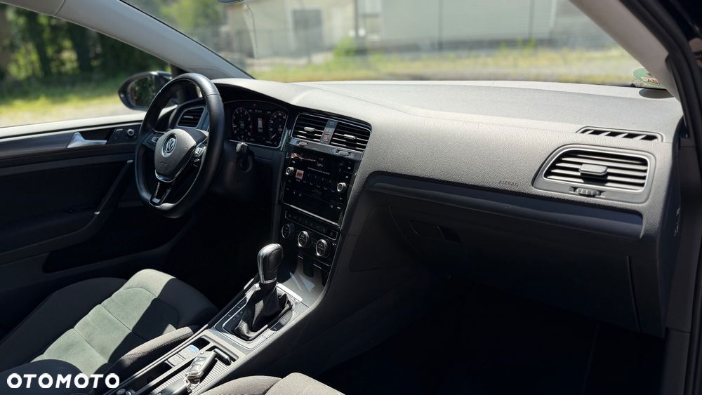 Volkswagen Golf 1.4 TSI (BlueMotion Technology) DSG Highline - 20