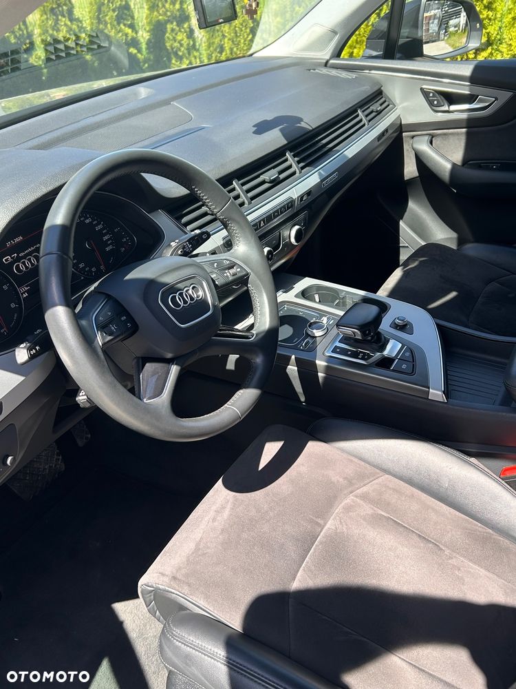 Audi Q7 - 13