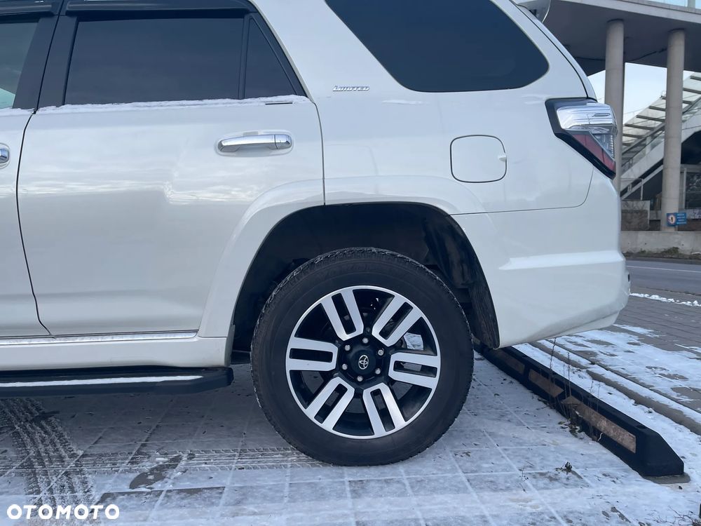 Toyota 4-Runner - 38