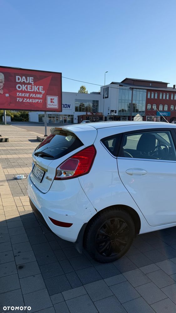 Ford Fiesta - 18