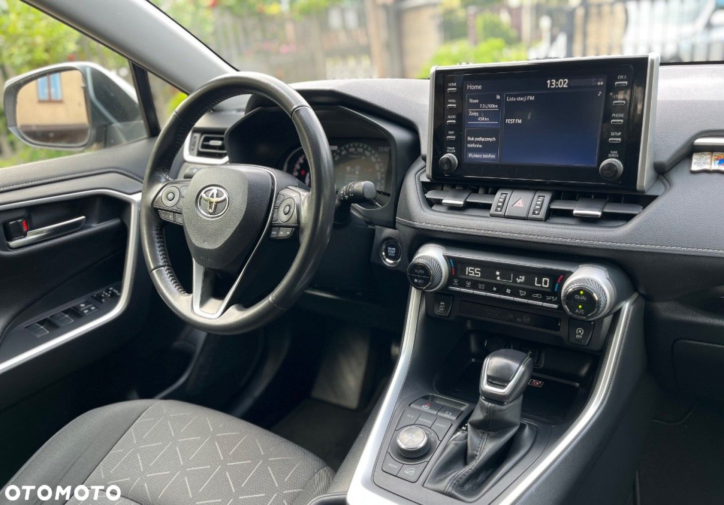 Toyota RAV4 - 26