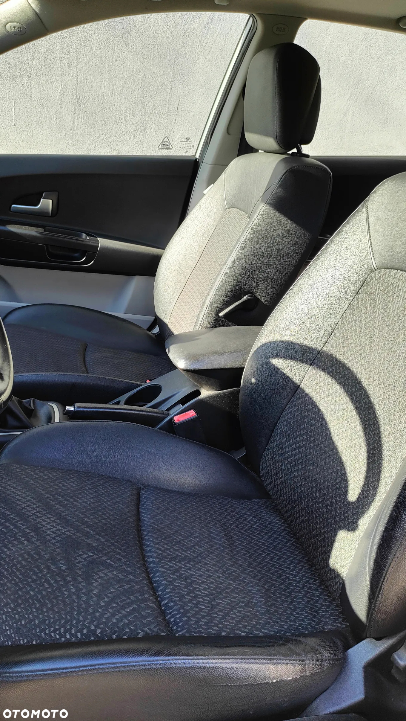 Kia Ceed Cee'd 1.6 Optimum + - 9