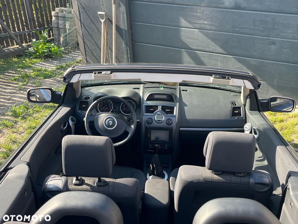 Renault Megane 1.6 Dynamique - 7