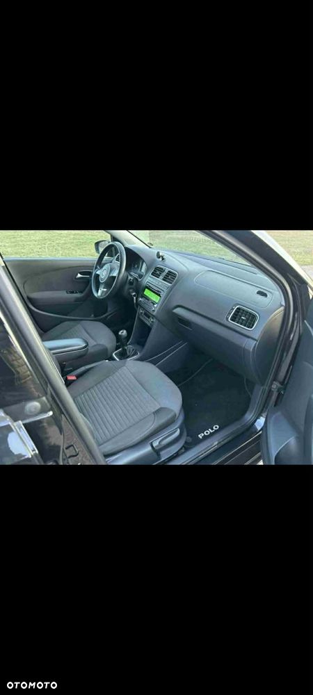 Volkswagen Polo - 4